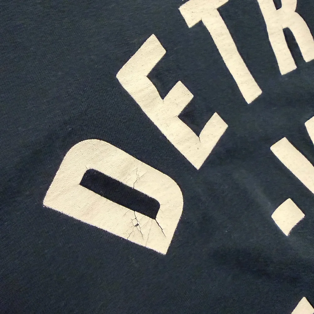 Unisex Detroit vs Everybody Brand Shirt - Picture 3 of 3